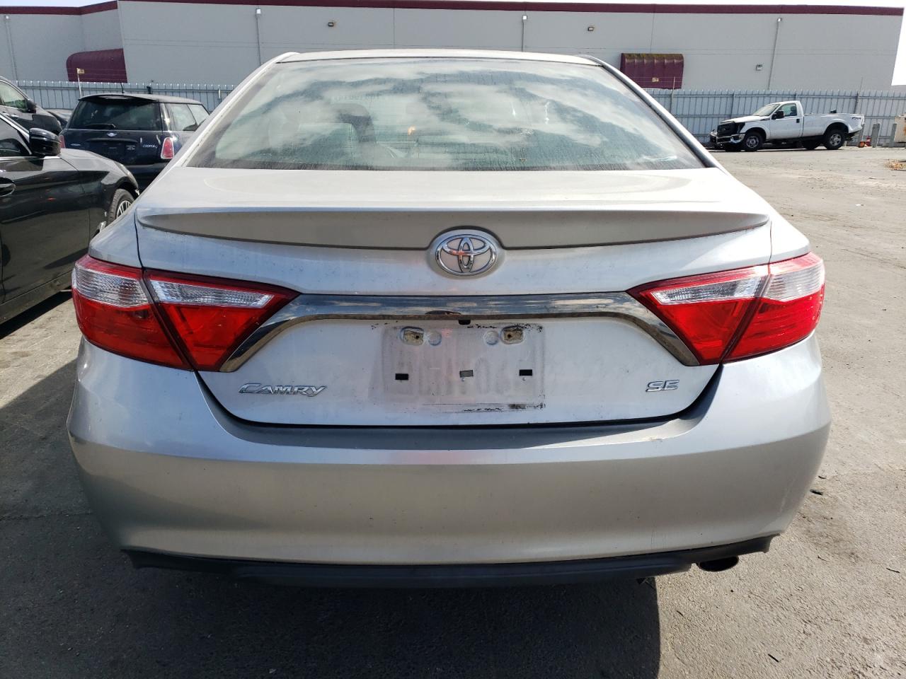 2016 Toyota Camry Le VIN: 4T1BF1FK3GU206367 Lot: 70819014