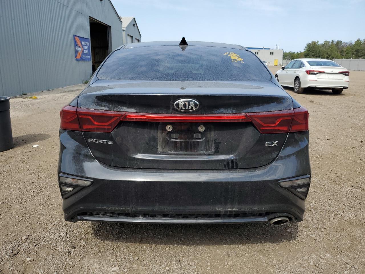 2021 Kia Forte - Image 6