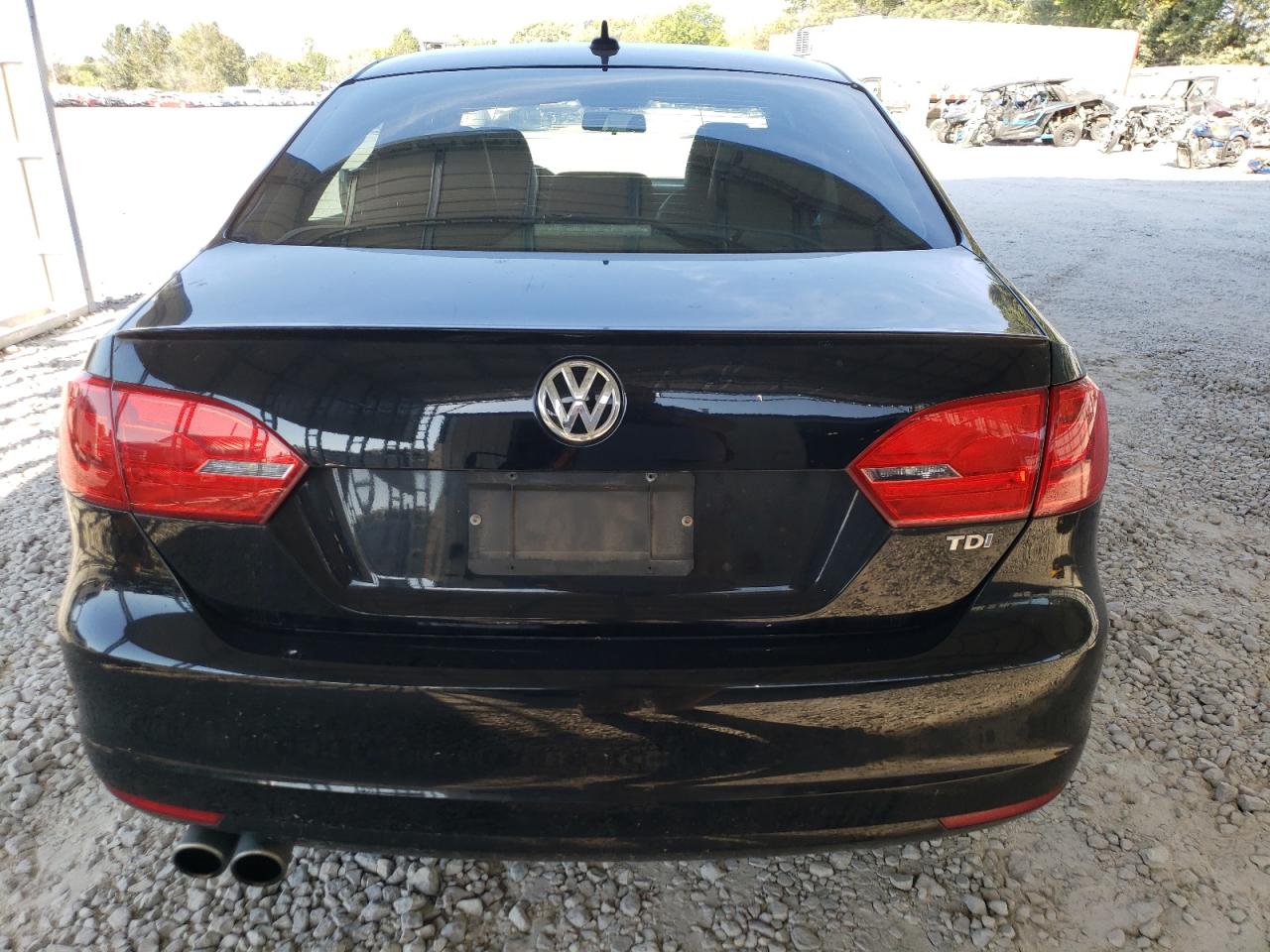 3VWLL7AJ8CM382457 2012 Volkswagen Jetta Tdi