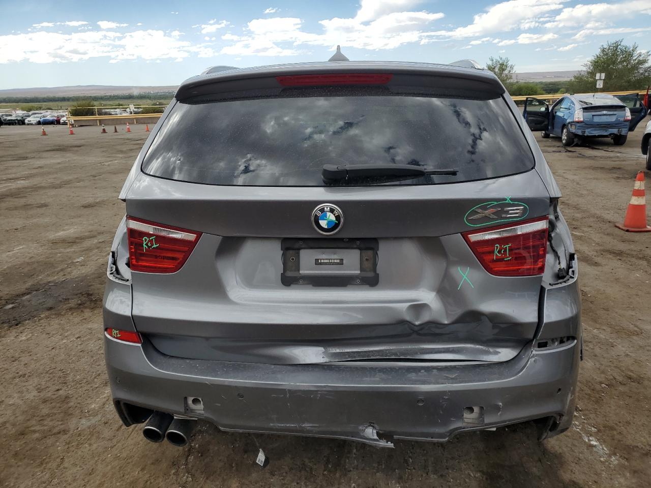 5UXWX9C59H0T05640 2017 BMW X3 xDrive28I