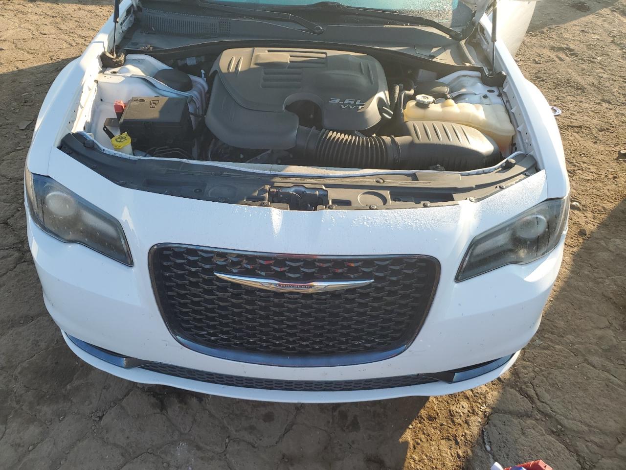 2C3CCAGG1JH223209 2018 Chrysler 300 S