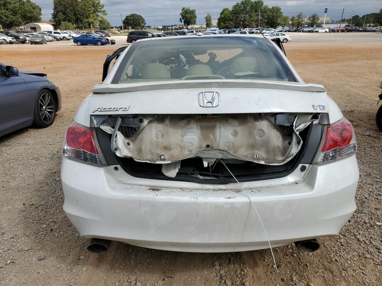 1HGCP3F84BA030799 2011 Honda Accord Exl