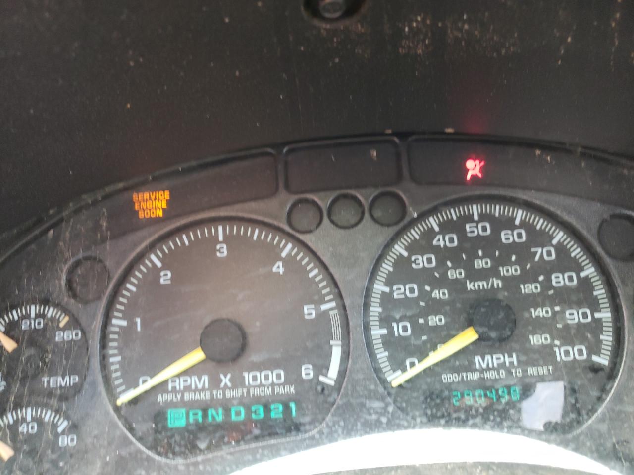 2000 Chevrolet S-10 Pickup - Image 9