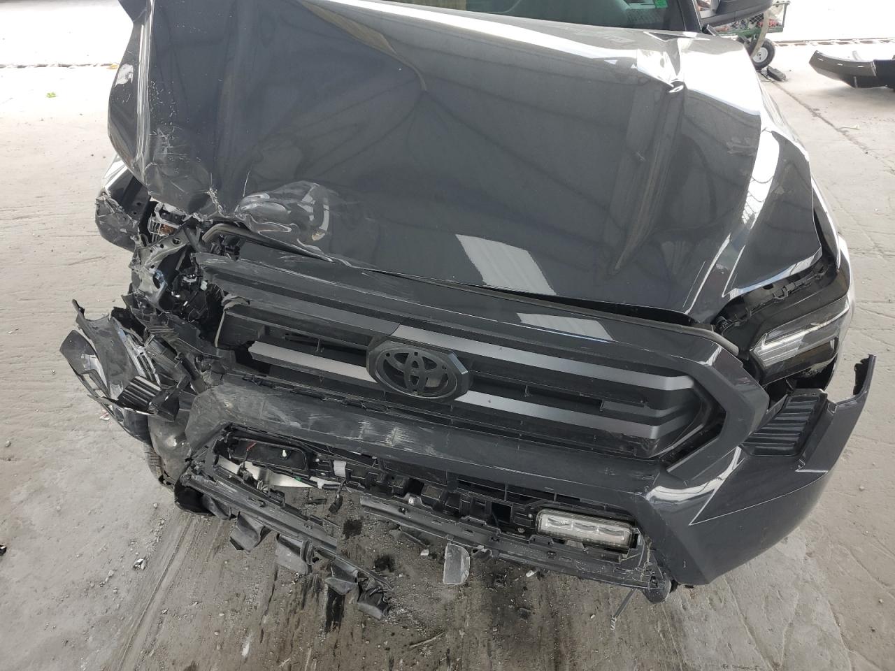 3TYLB5JN9RT016436 2024 Toyota Tacoma Double Cab