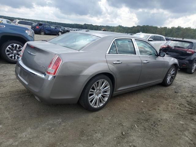  CHRYSLER 300 2014 Srebrny