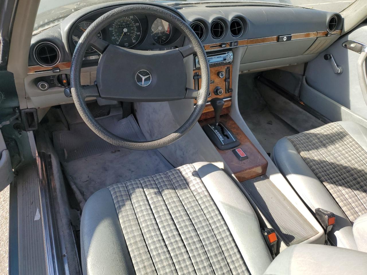 1980 Mercedes-Benz 2Dr Coupe VIN: 10702412028964 Lot: 69343204