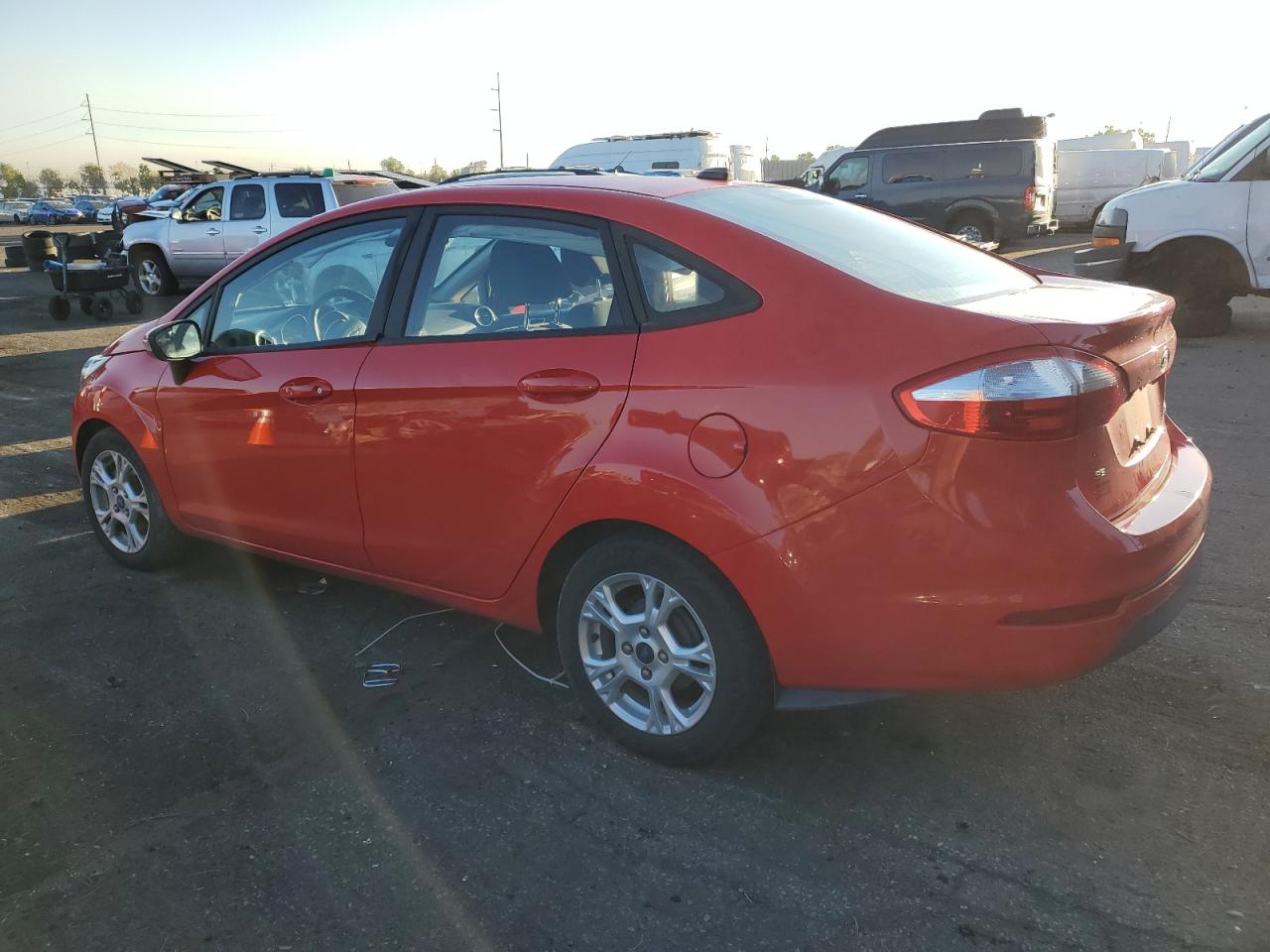 2015 Ford Fiesta - Image 2