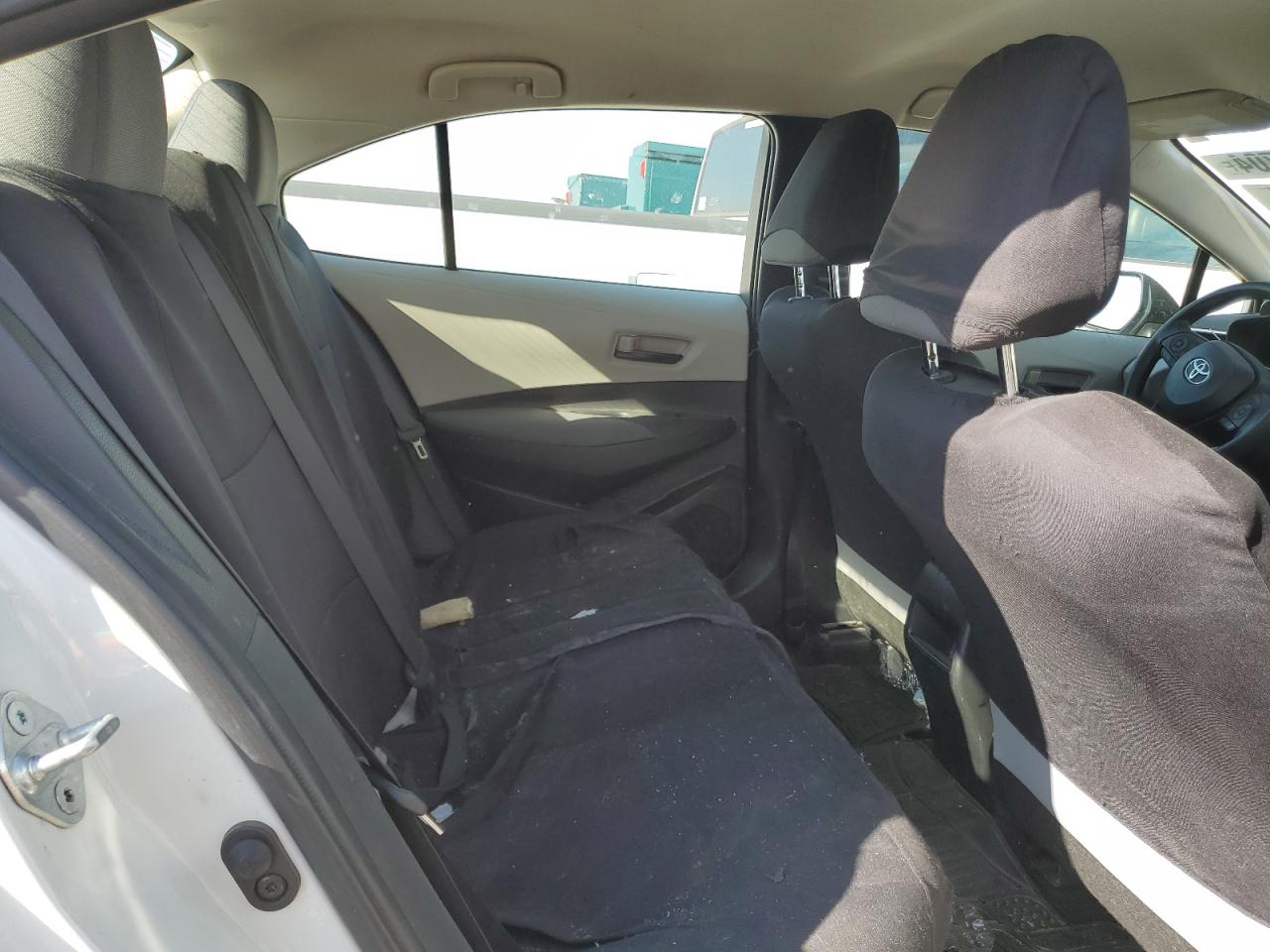 2022 Toyota Corolla - Image 11