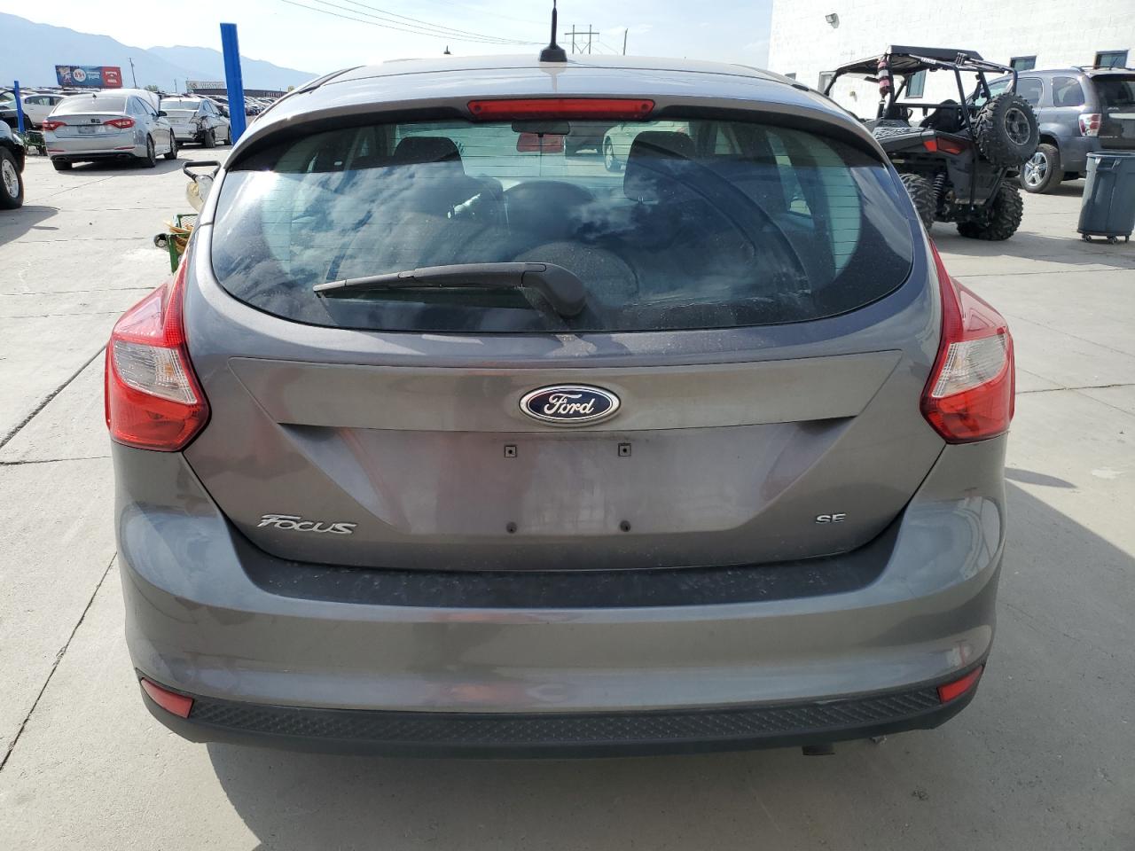 1FADP3K2XEL407395 2014 Ford Focus Se