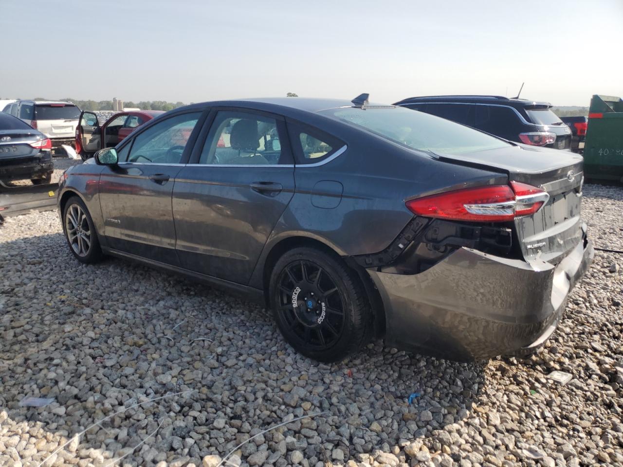 VIN 3FA6P0LU0KR132026 2019 FORD FUSION no.2