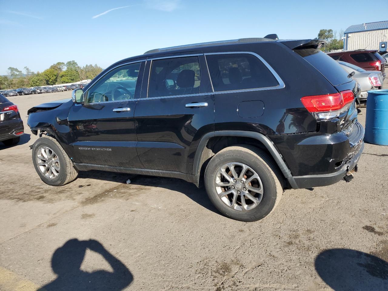 1C4RJFBG0HC701116 2017 JEEP GRAND CHEROKEE - Image 2