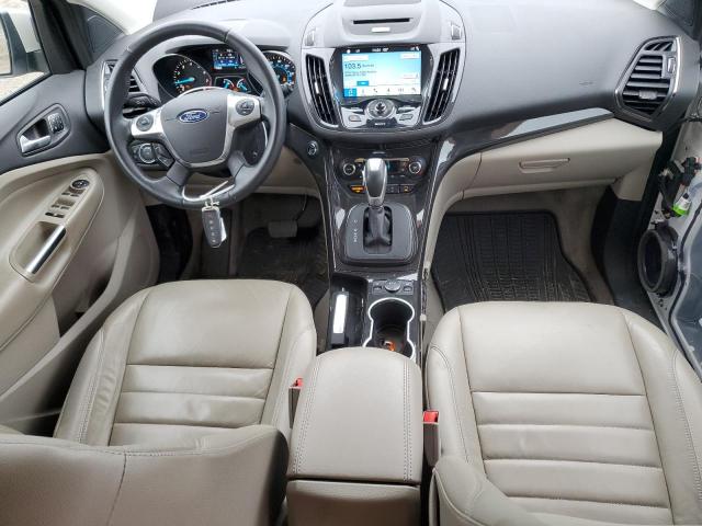  FORD ESCAPE 2016 Biały