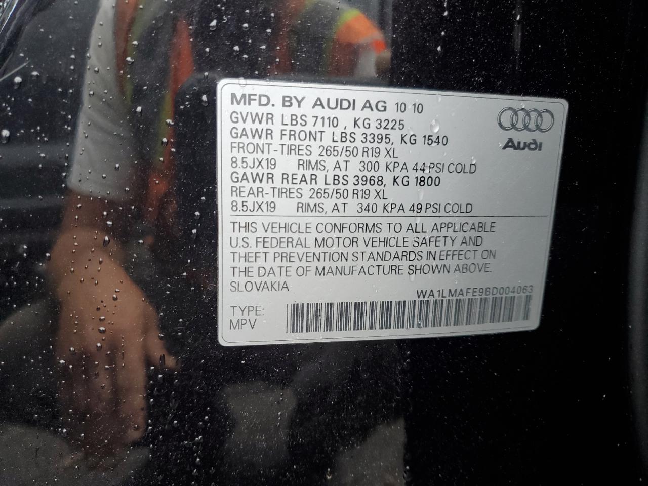 WA1LMAFE9BD004063 2011 Audi Q7 Premium Plus