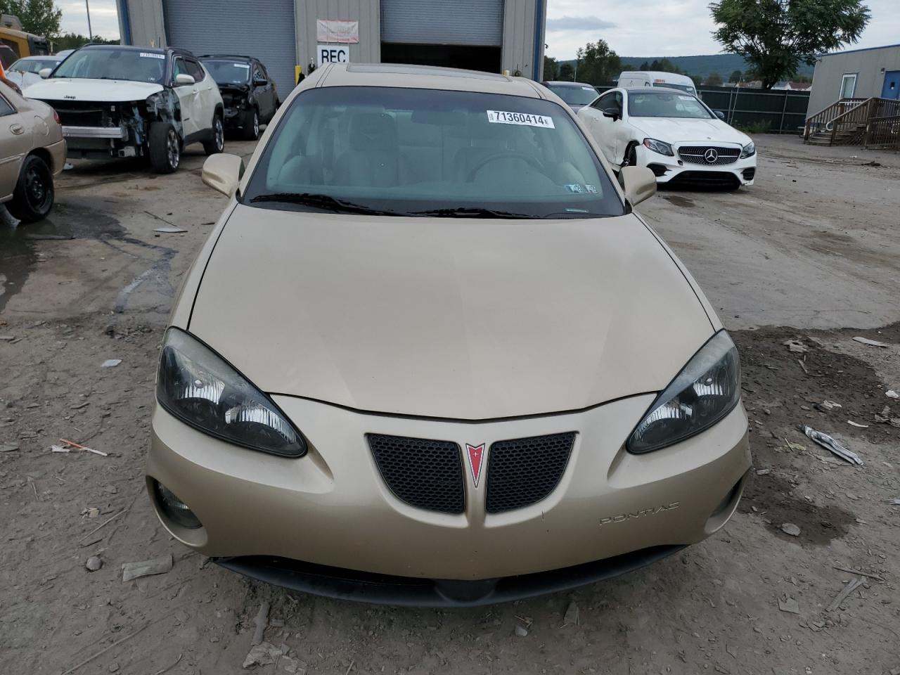 2004 Pontiac Grand Prix - Image 5