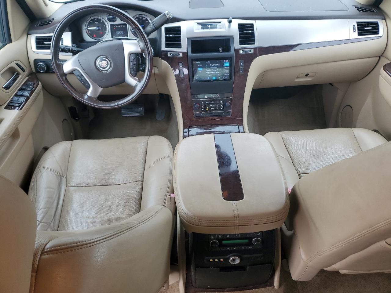 1GYS4CEF9BR347735 2011 Cadillac Escalade Premium