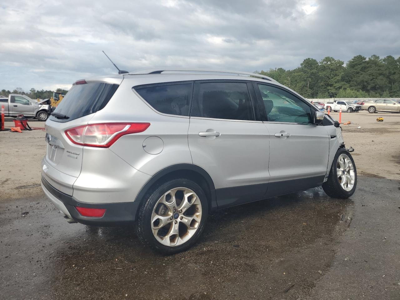 1FMCU0J96EUB33534 2014 Ford Escape Titanium