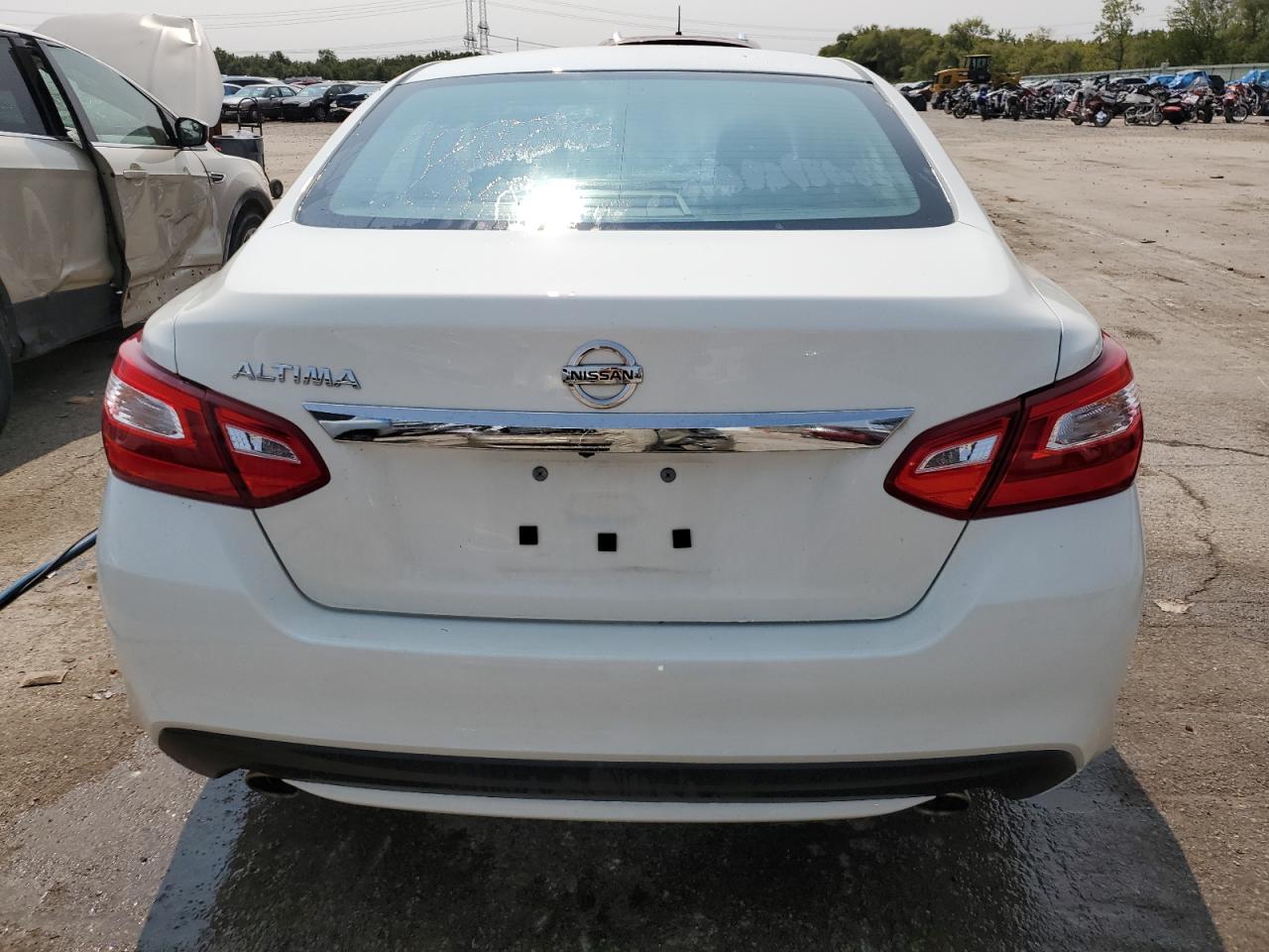 1N4AL3AP4HC121591 2017 Nissan Altima 2.5