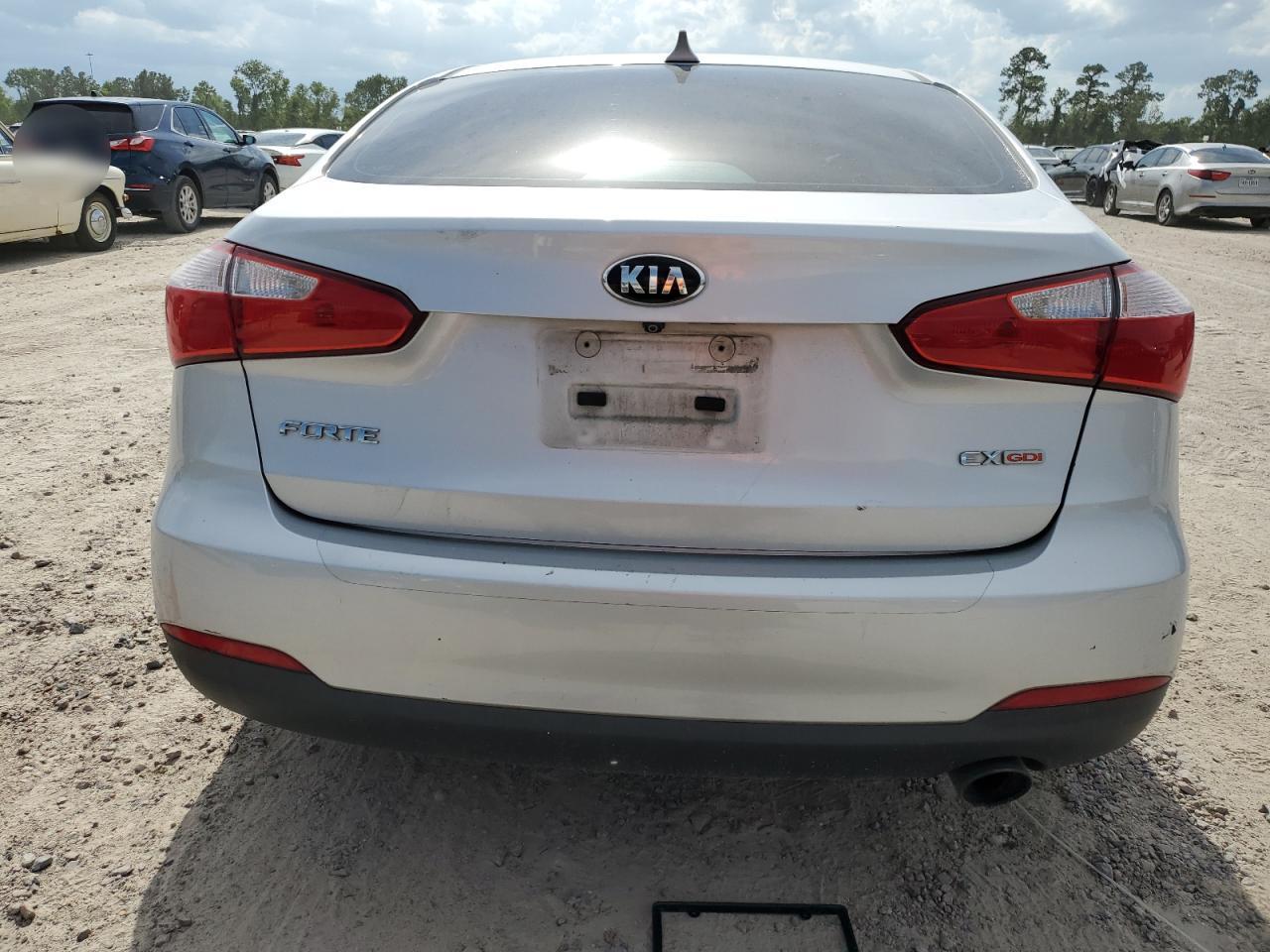 2016 Kia Forte Ex VIN: KNAFZ4A86G5489588 Lot: 67584804