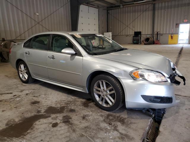 Sedans CHEVROLET IMPALA 2014 Srebrny