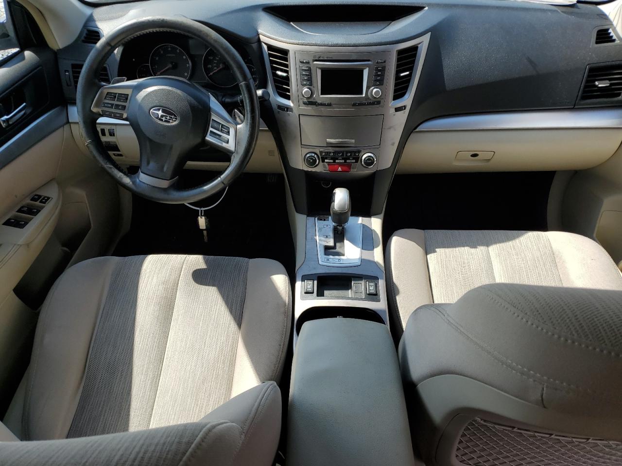2014 Subaru Outback - Image 8