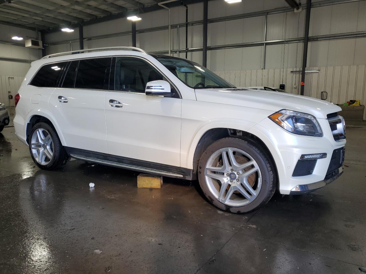 VIN 4JGDF7DE0FA557701 2015 MERCEDES-BENZ GL-CLASS no.4