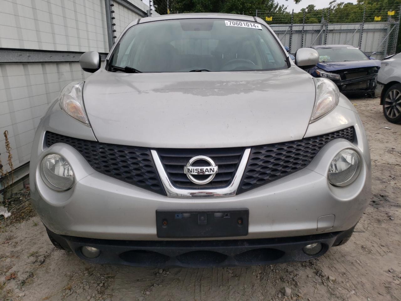 JN8AF5MVXBT027931 2011 Nissan Juke S JN8AF5MVXBT027931 2011 Nissan Juke S