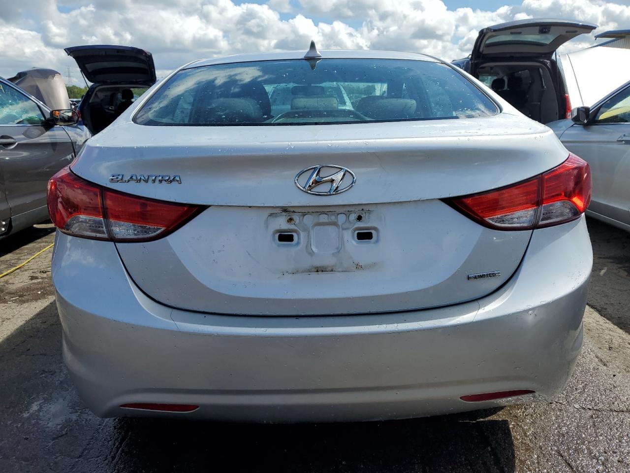 KMHDH4AEXBU154184 2011 Hyundai Elantra Gls