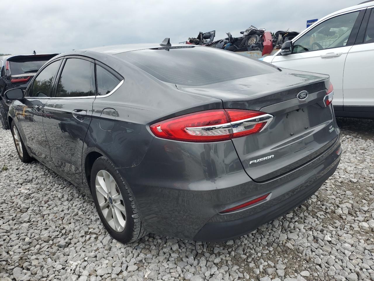 3FA6P0HD1KR133386 2019 FORD FUSION - Image 2