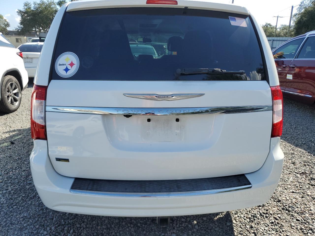 2C4RC1BG0GR245637 2016 Chrysler Town & Country Touring