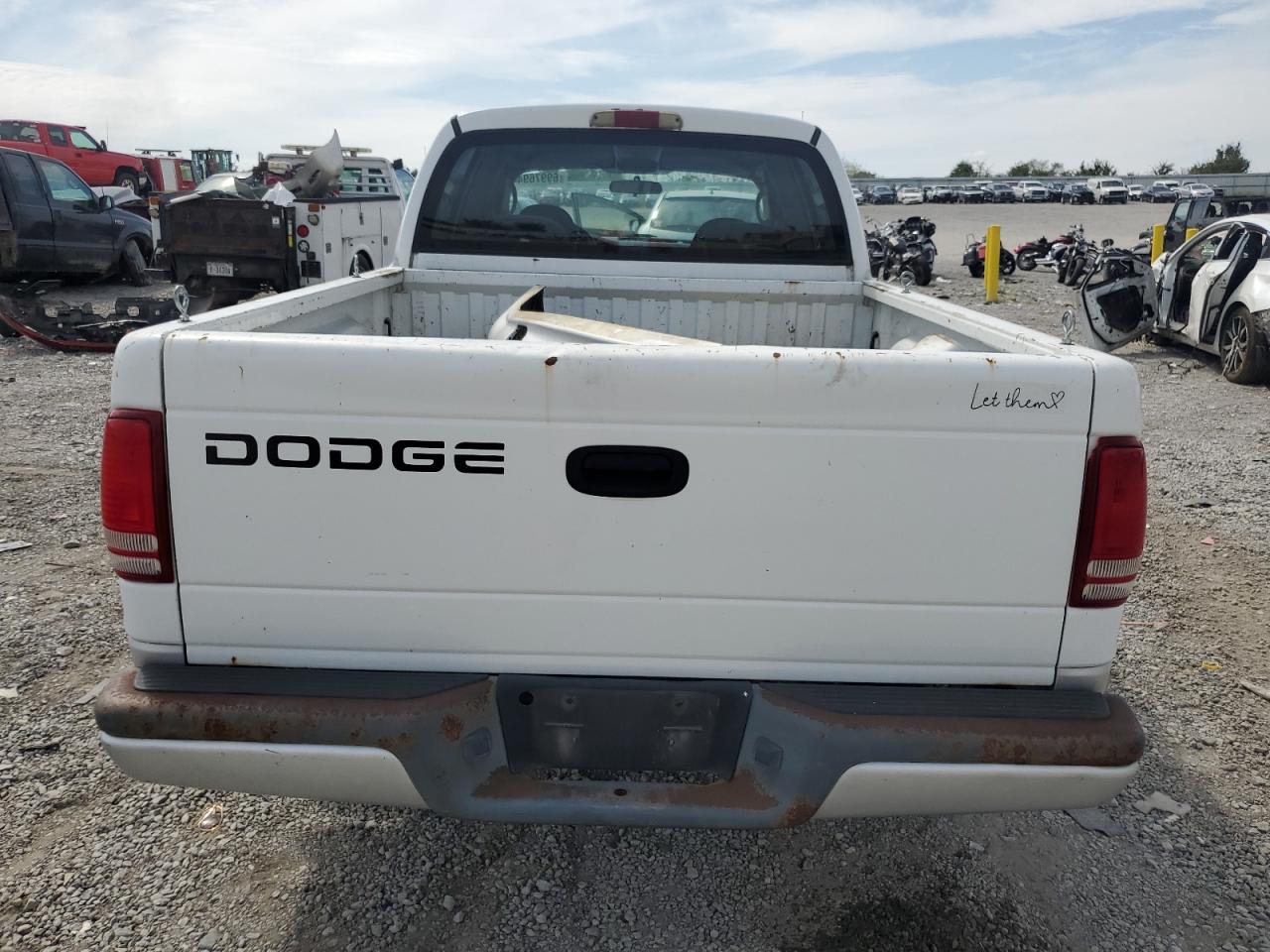 2002 Dodge Dakota Quad Slt VIN: 1B7HL48N72S716662 Lot: 69976944