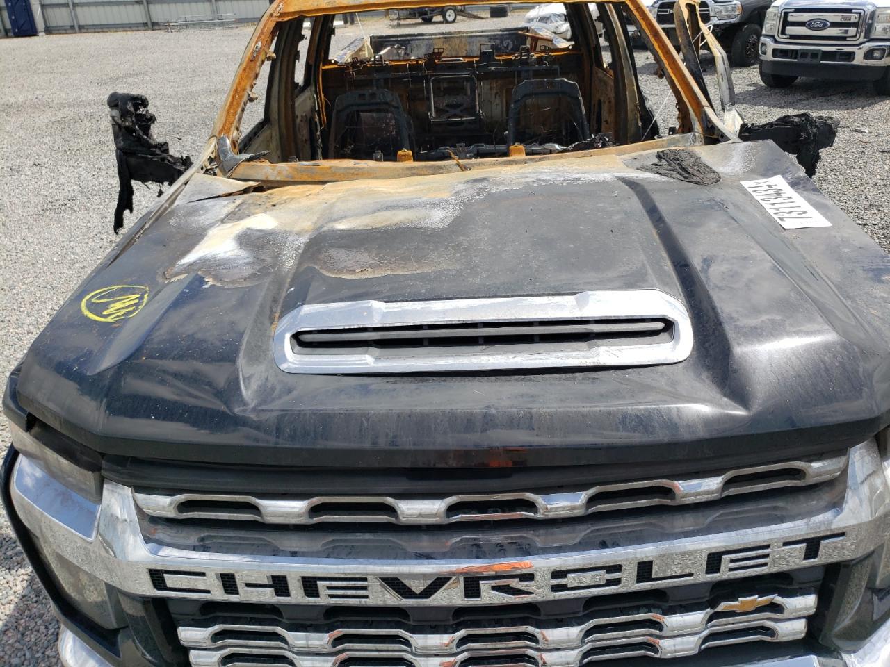 2021 Chevrolet Silverado - Image 7