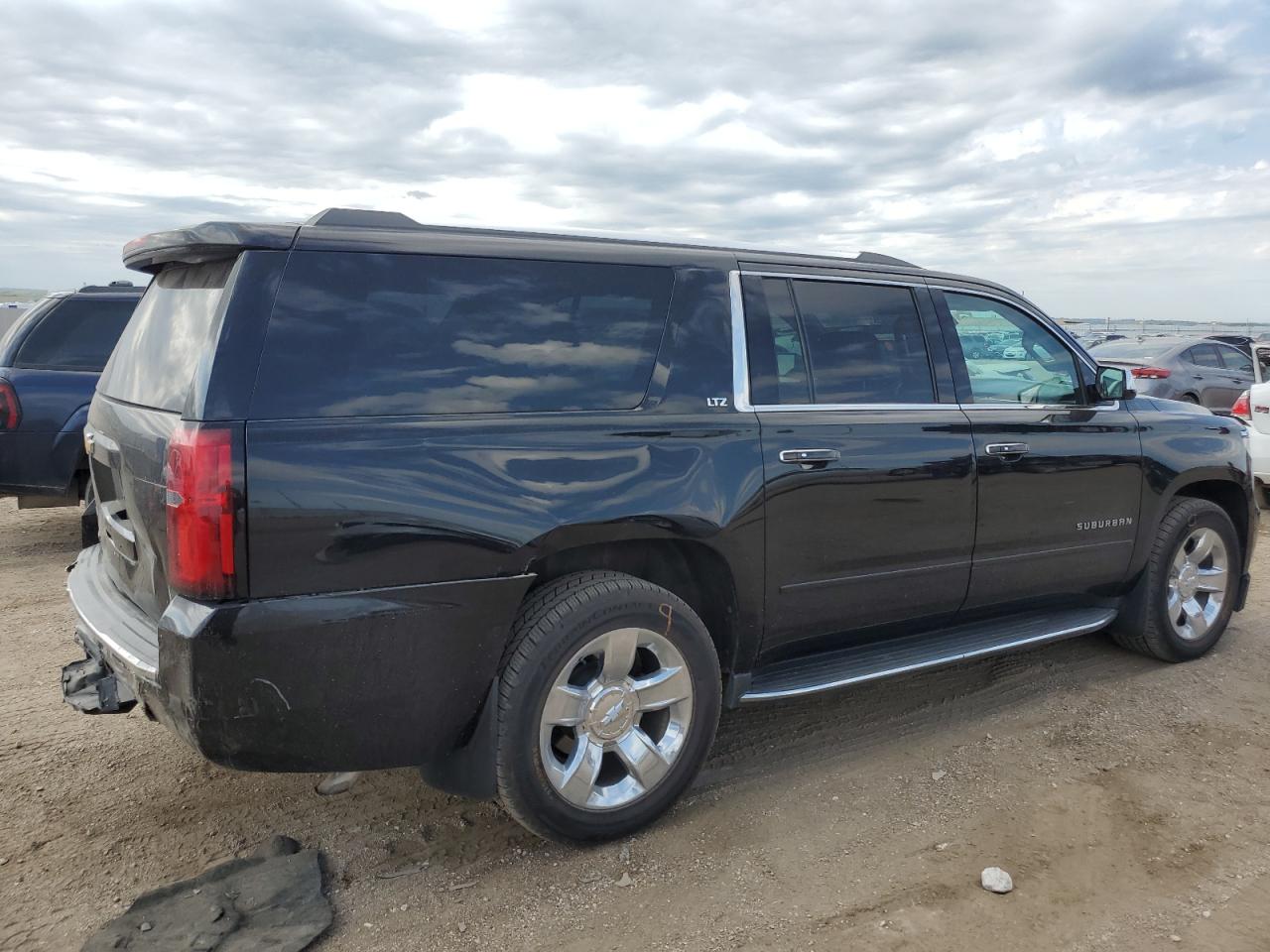 2016 Chevrolet Suburban K1500 Ltz VIN: 1GNSKJKC2GR419559 Lot: 70398904