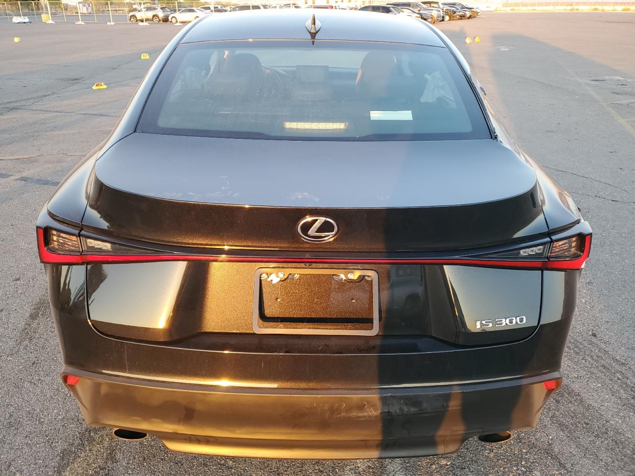 2021 Lexus Is 300 VIN: JTHAA1D22M5116973 Lot: 70992604