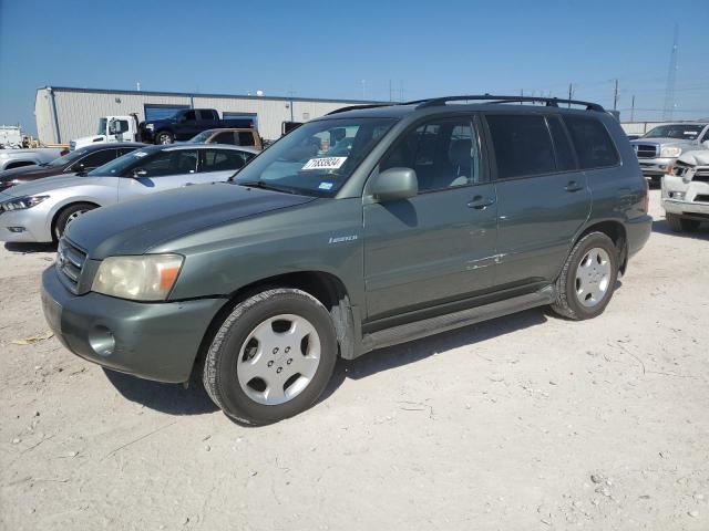 2004 Toyota Highlander  for Sale in Haslet, TX - Hail