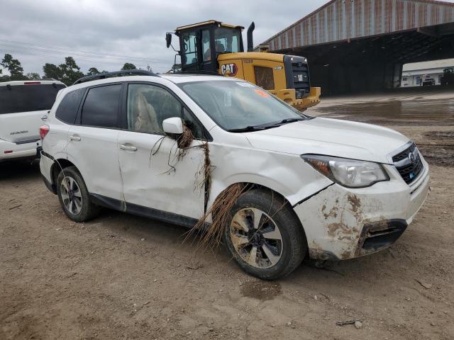  SUBARU FORESTER 2017 Белый