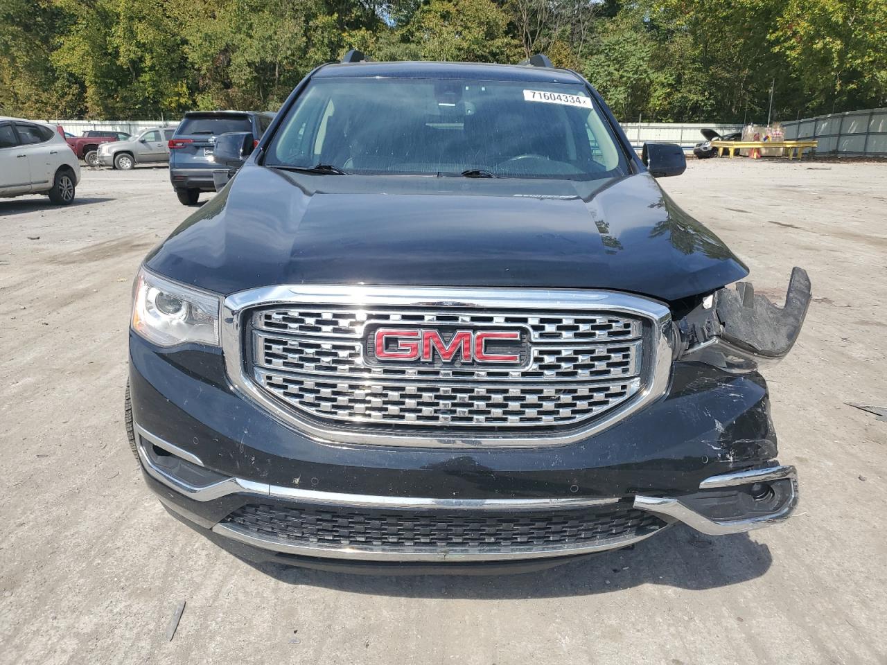 1GKKNXLS8HZ196555 2017 GMC Acadia Denali