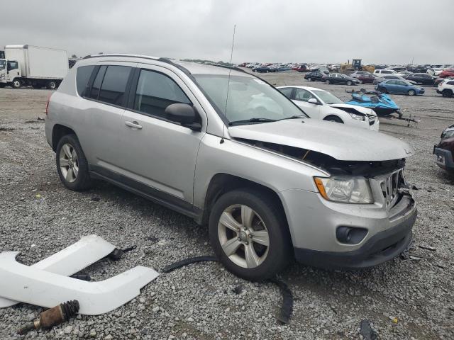 Паркетники JEEP COMPASS 2012 Серебристый