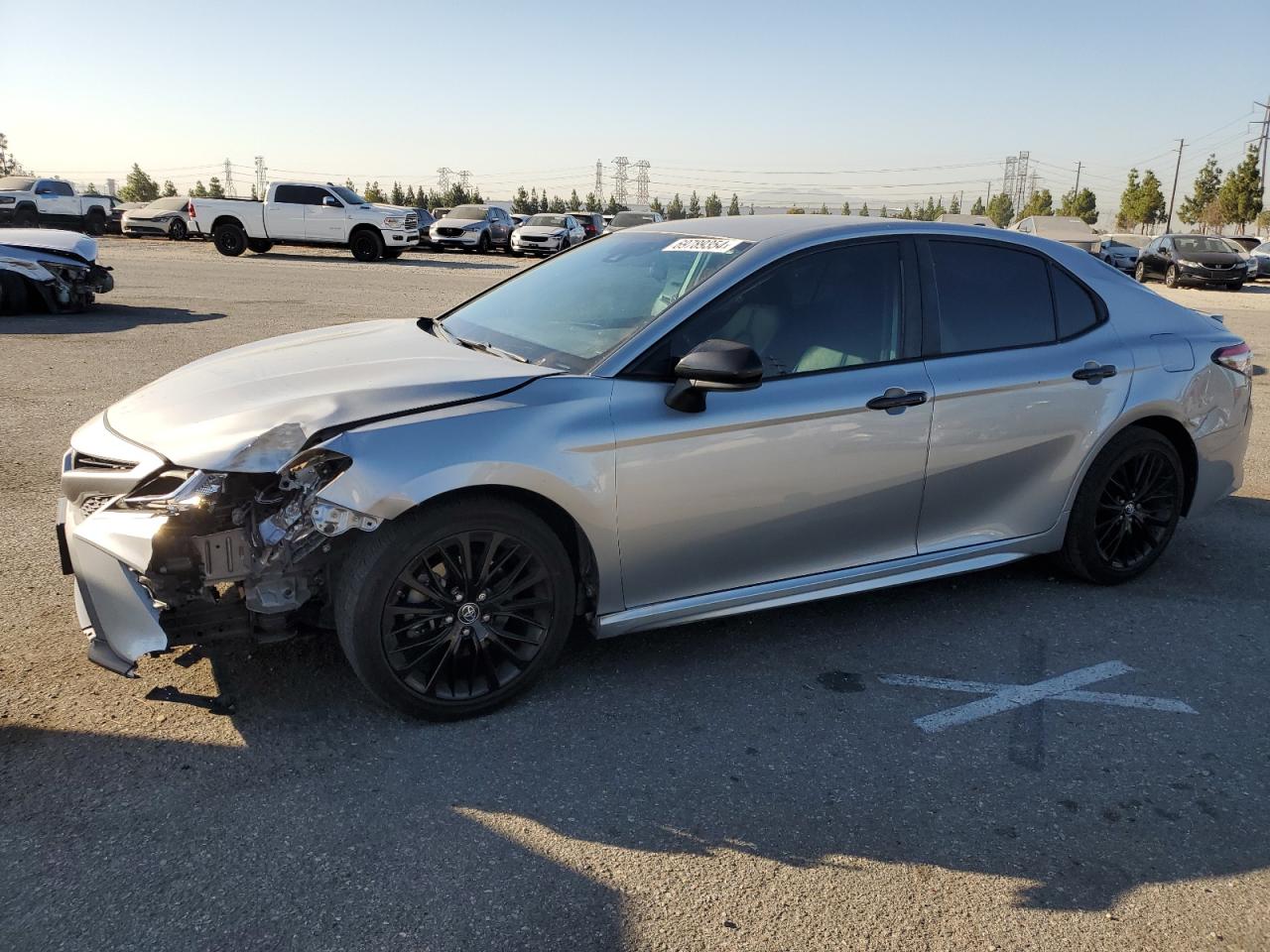 4T1B11HK7KU257228 2019 TOYOTA CAMRY - Image 1