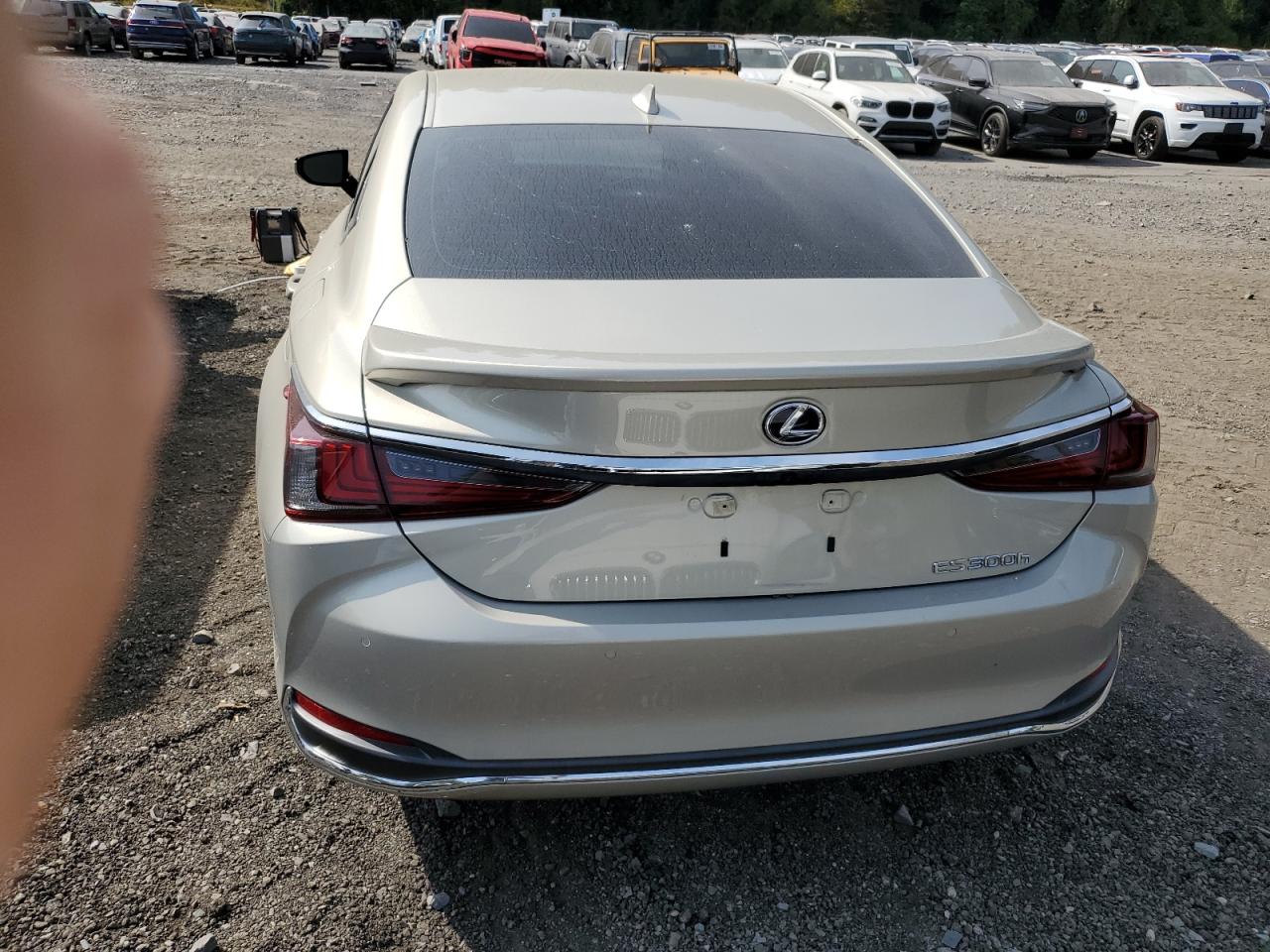 58AEA1C10MU011662 2021 Lexus Es 300H Luxury