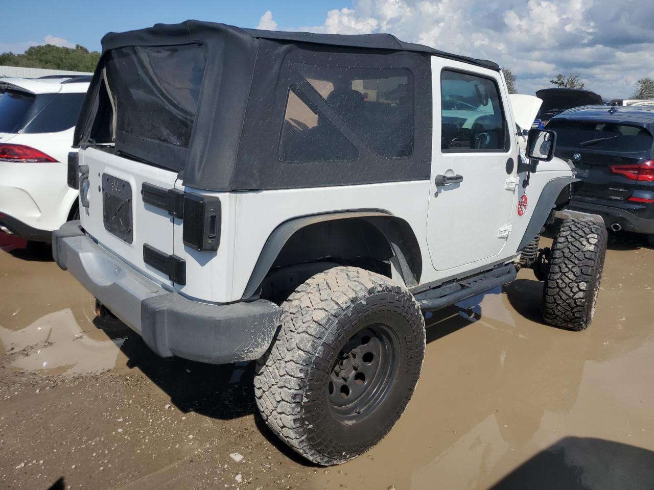 2012 Jeep Wrangler - Image 3