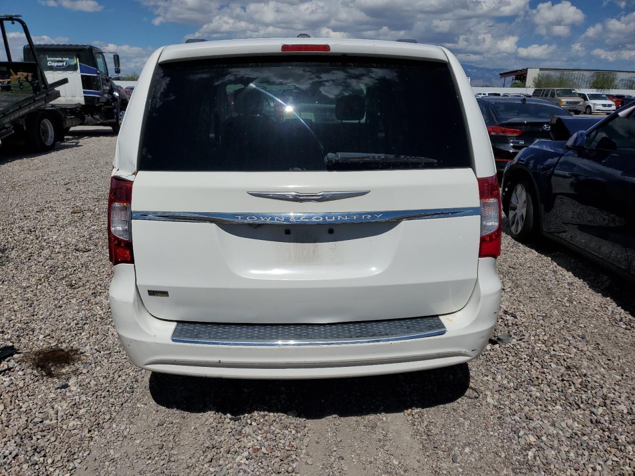 2C4RC1BG1DR630281 2013 Chrysler Town & Country Touring