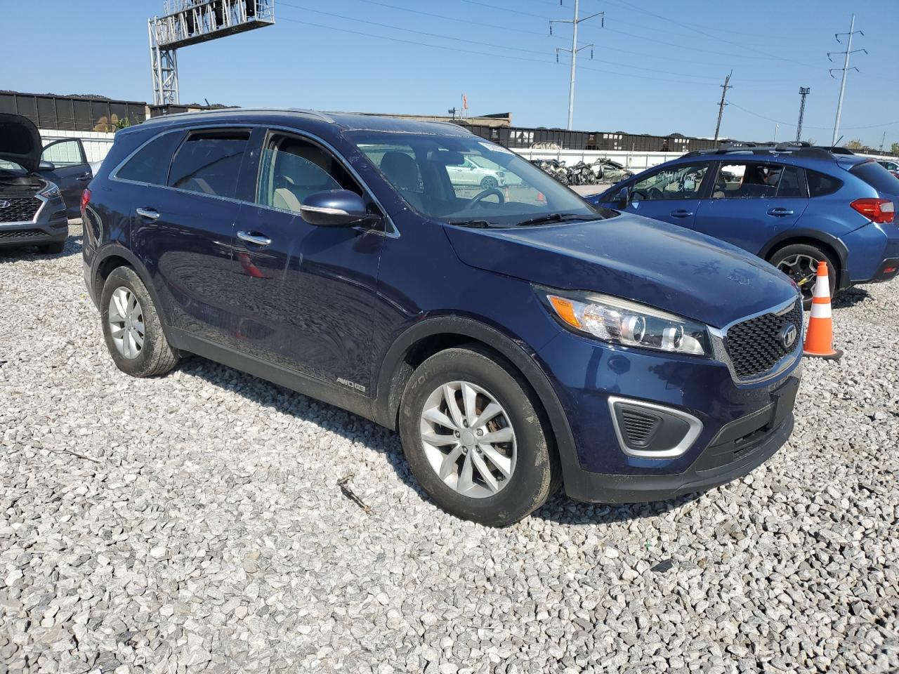 2017 Kia Sorento - Image 4