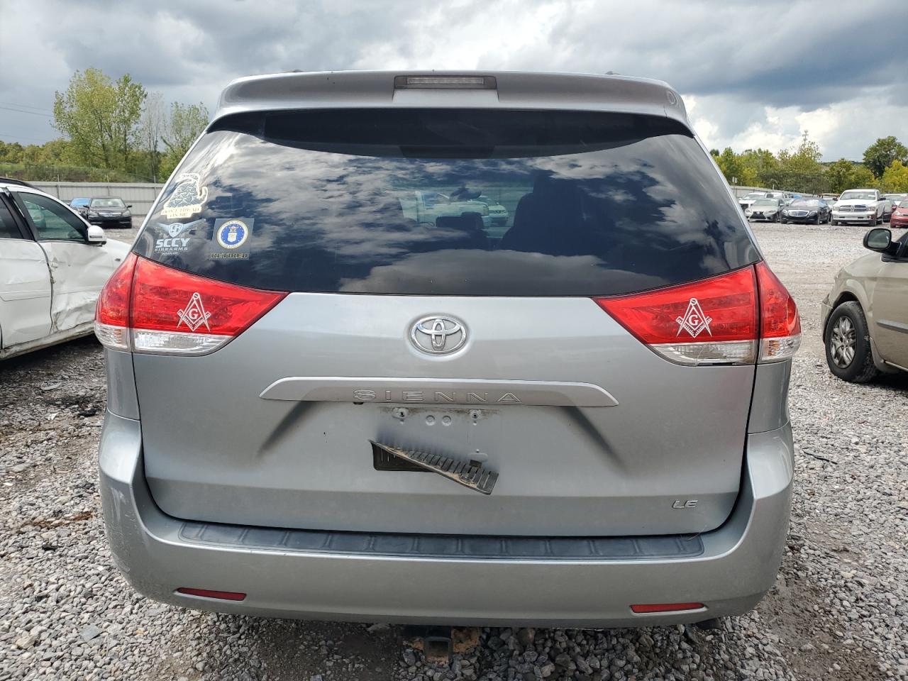 2013 Toyota Sienna Le VIN: 5TDKK3DC9DS380967 Lot: 71394264