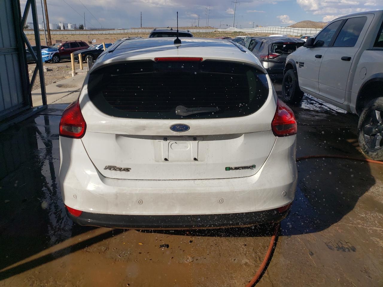 1FADP3R49HL224484 2017 Ford Focus Bev