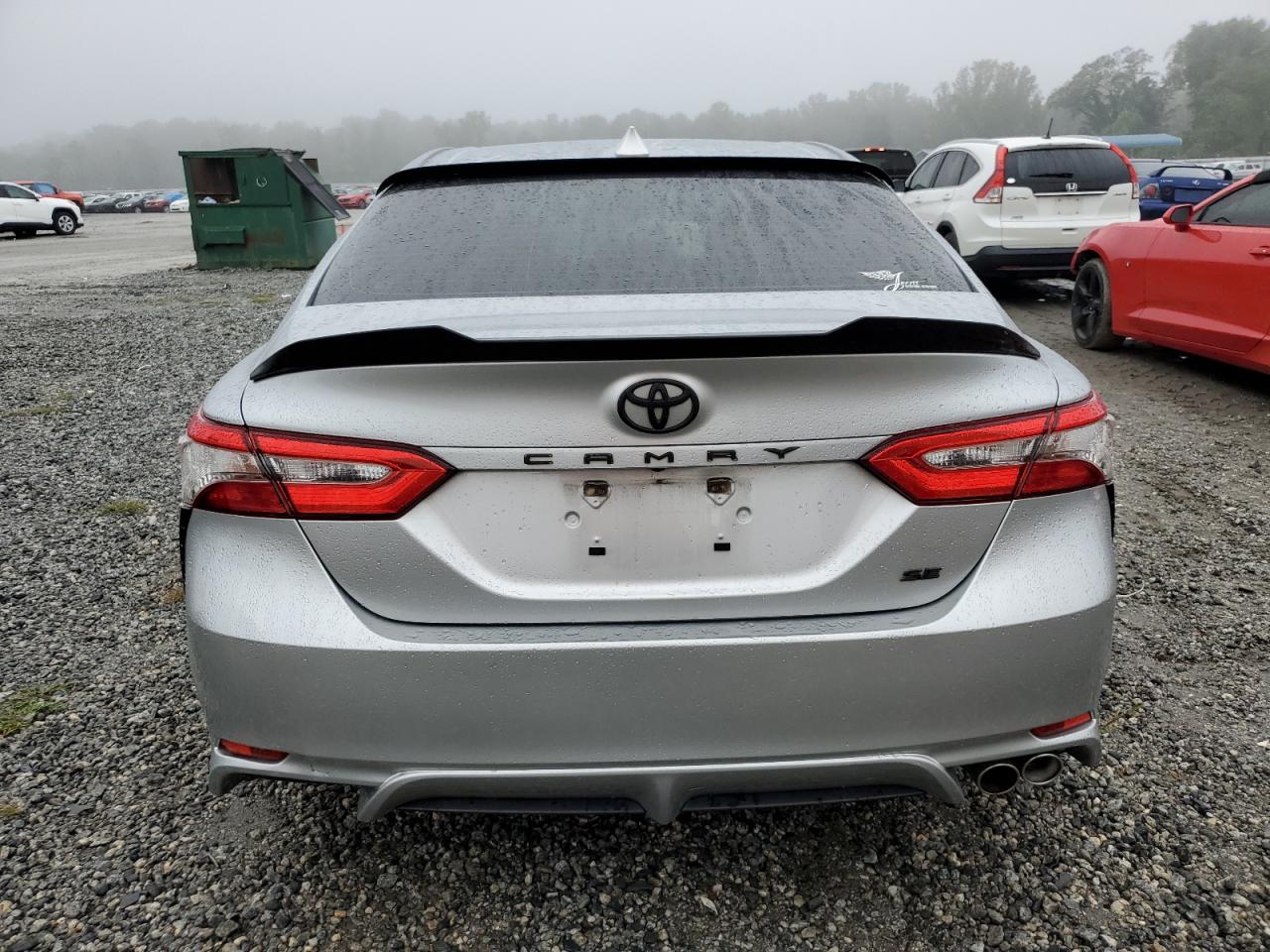 JTNB11HK6J3020119 2018 Toyota Camry L