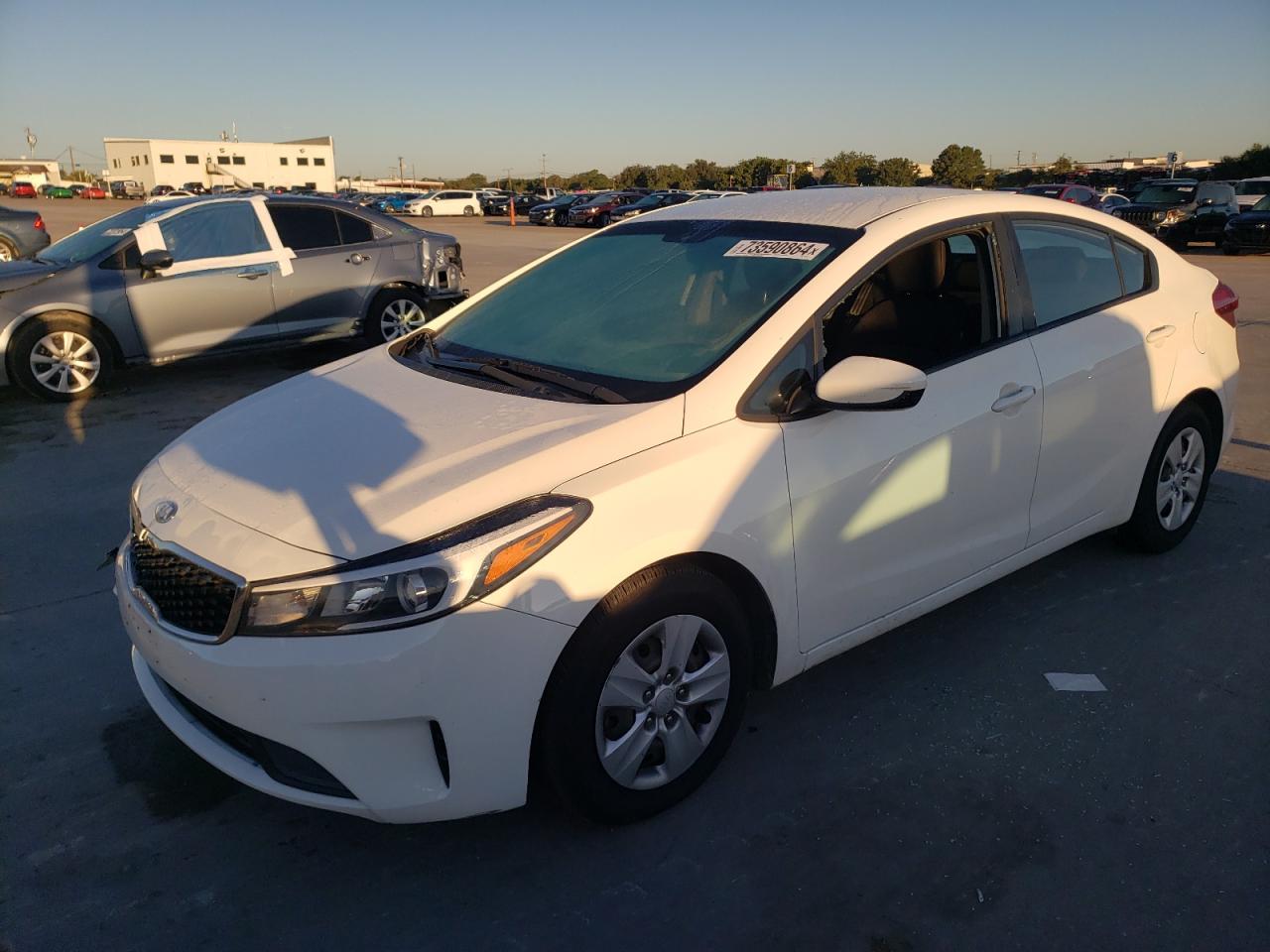 VIN 3KPFK4A72HE034273 2017 KIA FORTE no.1