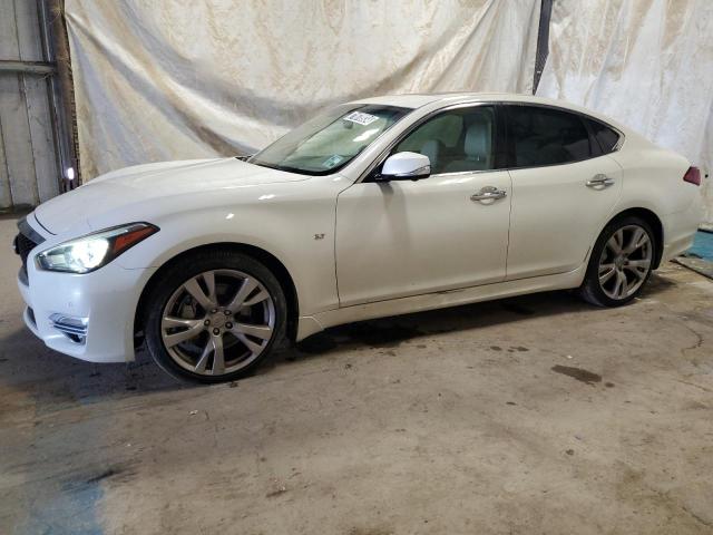 2015 Infiniti Q70 3.7