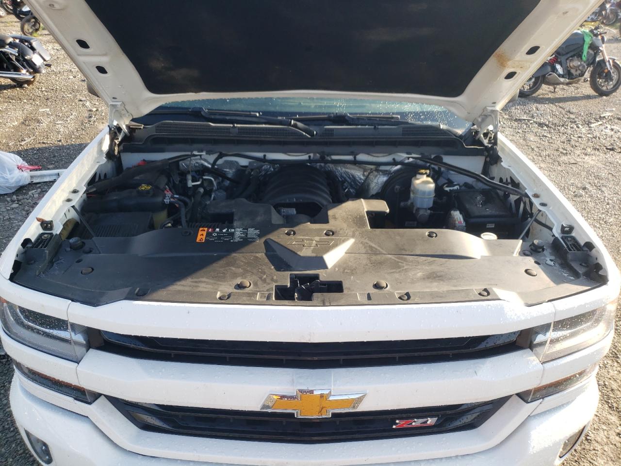 2018 Chevrolet Silverado K1500 Lt VIN: 3GCUKREC2JG396870 Lot: 72573204