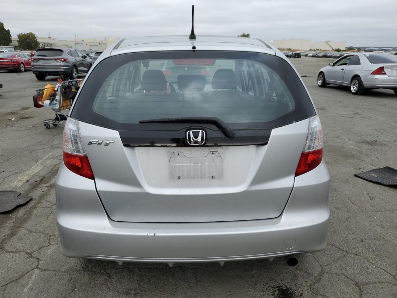 JHMGE8H32CC001813 2012 Honda Fit