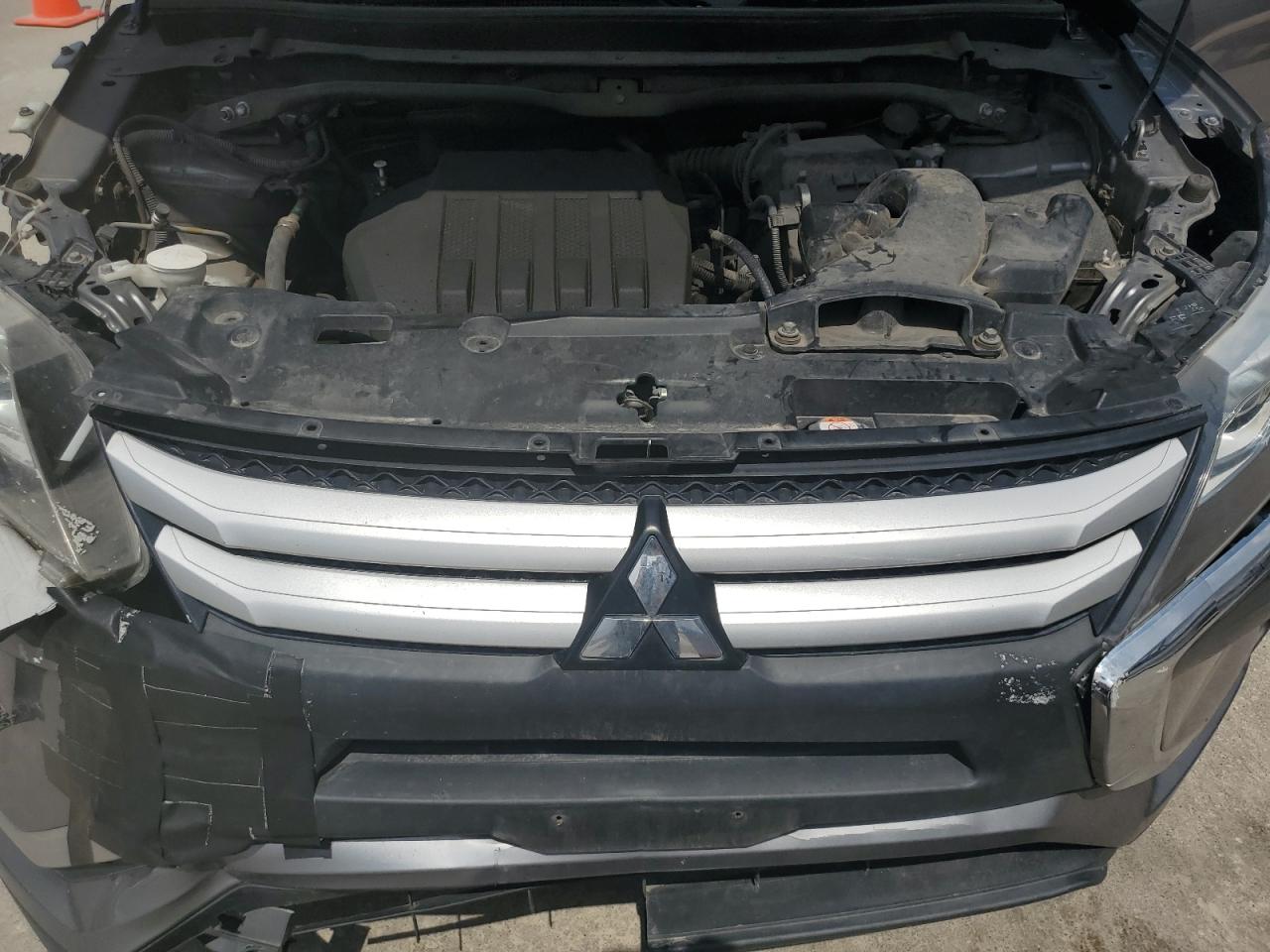 JA4AT3AA6KZ030147 2019 Mitsubishi Eclipse Cross Es